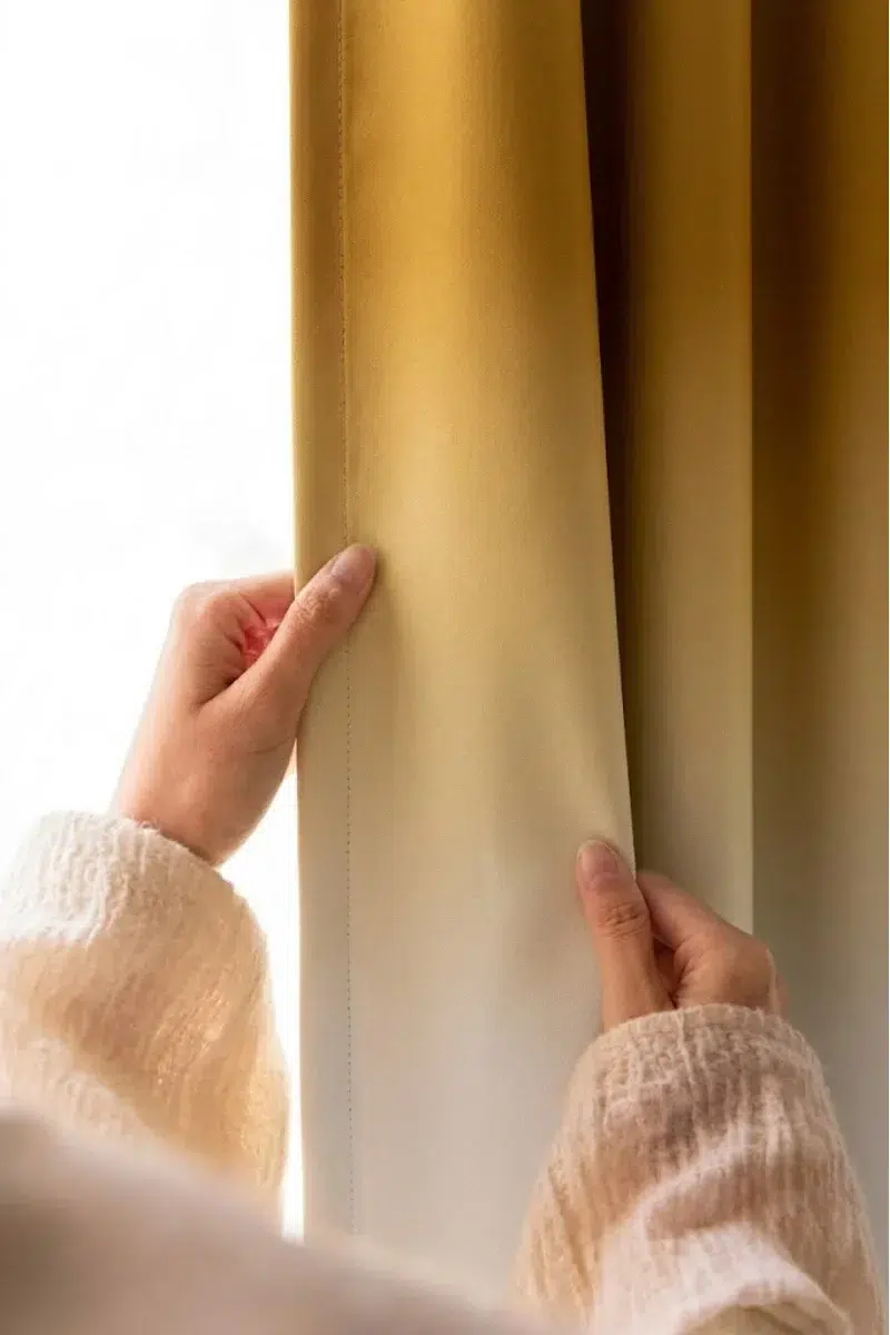 MUSTARD FROSTED OMBRE VELVET CURTAINS – SET OF 2 PANELS - Image 2
