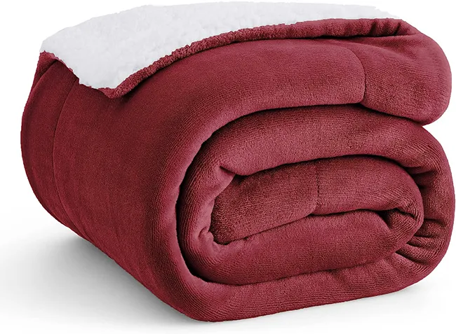 Sherpa Fleece Blankets-Maroon