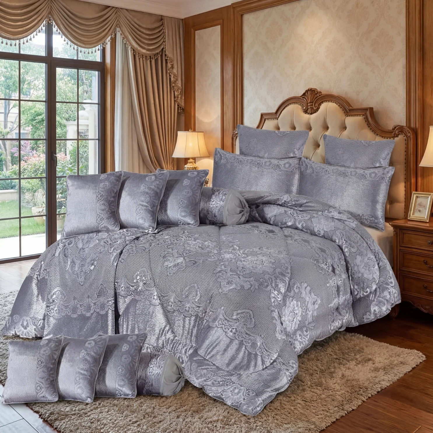 Palachi Comforter Set cavina