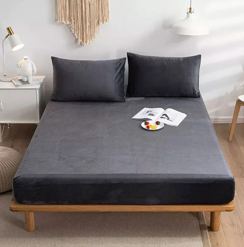 velvet-fitted-bed-sheet-grey