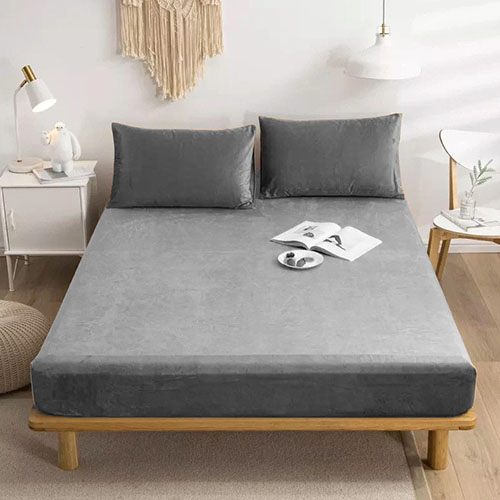 velvet-fitted-bed-sheet-light-brown