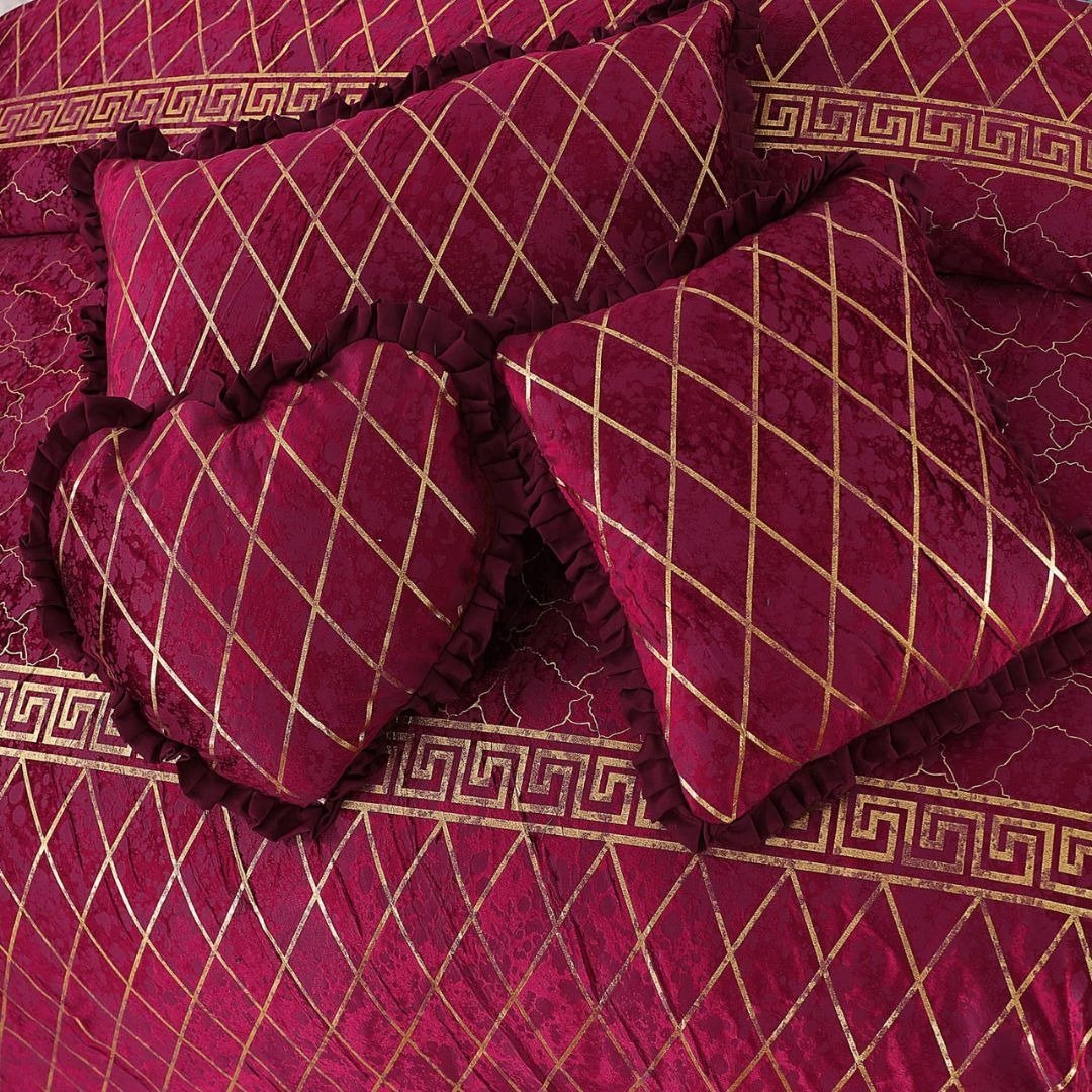 Alternative view of Luxury Elixir Velvet Bedset Maroon ( 5 PCS )