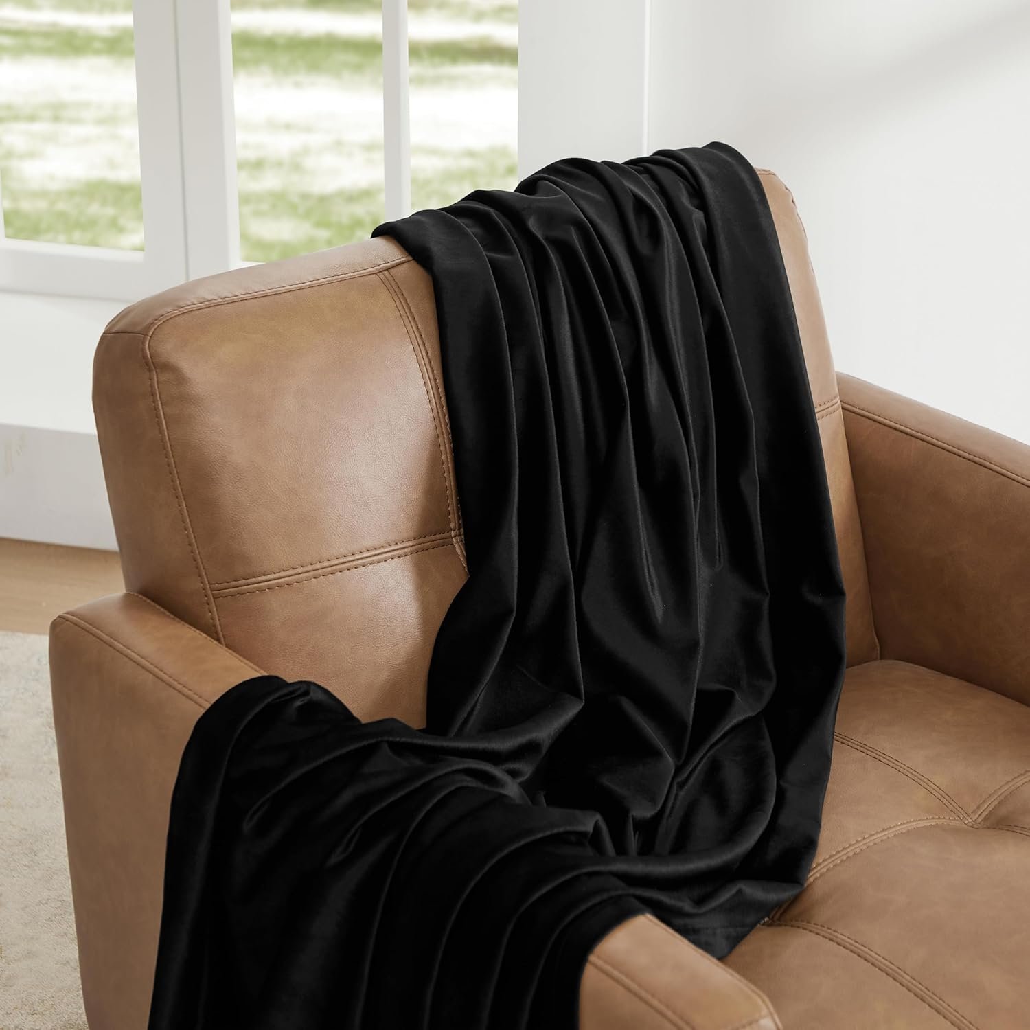 Premium Velvet Blackout Curtains Black ( 2 Curtains Set ) - Image 3