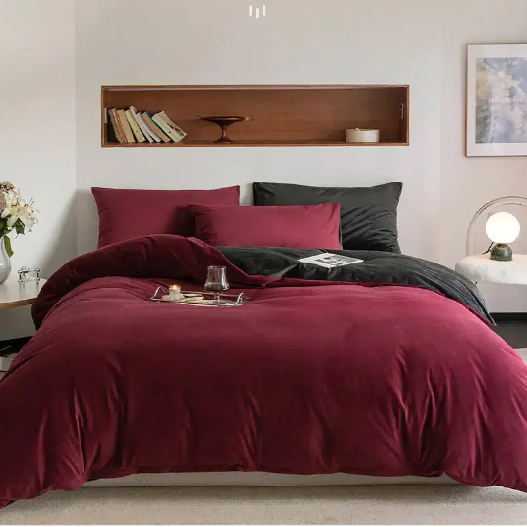 Velvet Reversible Duvet Covers deep red black
