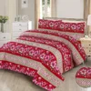 Printed Bedspreads rouge
