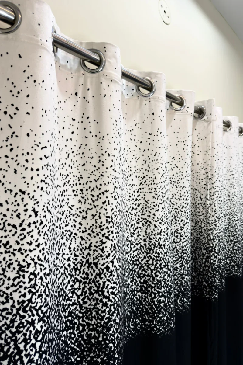 Gradient Curtains speckled blck1