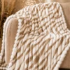 Flannel Fleece Blankets bubble cream beige